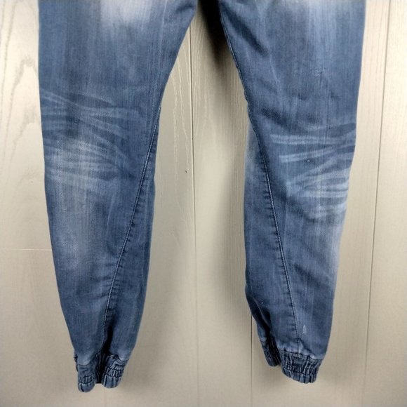 Men's Slim Straight jogger style Jeans - medium wash Blue, distressed. Unisex - Picture 9 of 11